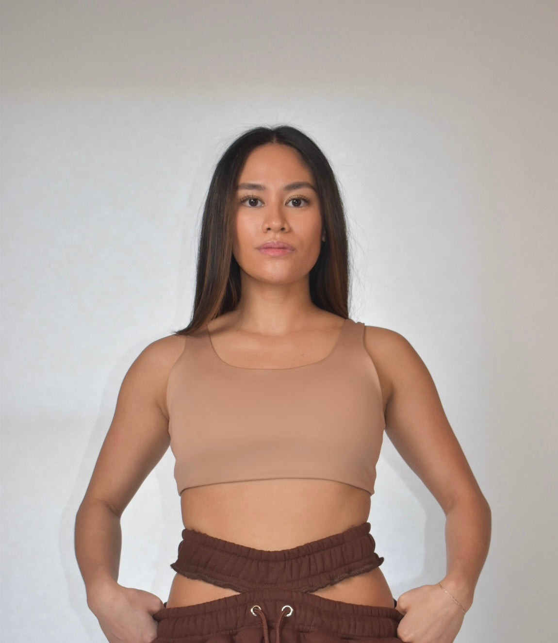 Padded Scoop Neck Sports Bra - Light Brown